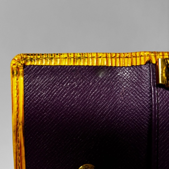 Louis Vuitton Women's Yellow Epi Leather 4-Key Holder - Picture 13 of 15